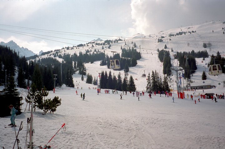 Courchevel 1850 again, looking up towards Verdons